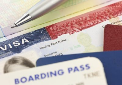 Réduction de la durée des visas E2 et E1 à 25 mois (au lieu de 5 ans)